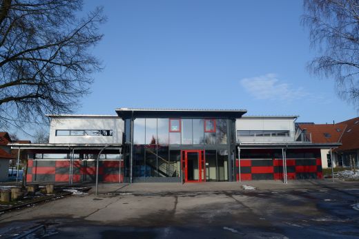 sporthalle schwaney außenansicht